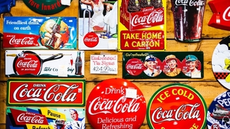 Die Geheimnisse zu Coca-Colas Branding- und Marketing-Strategien:  Was Marketer von einem der legendärsten Unternehmen der Welt lernen können