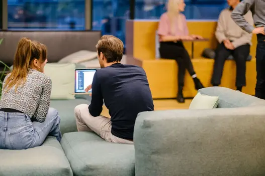 4 étapes clés pour un processus de révision du contenu qui assure qualité et efficacité