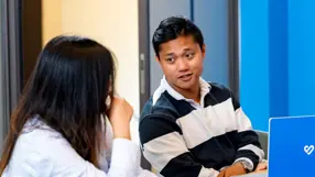 Alternatives à Acquia en 2025 : Quel DAM pour votre entreprise ?