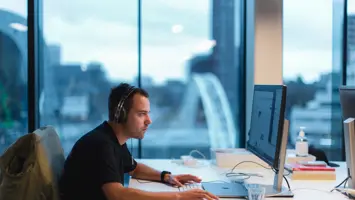 What is content workflow software? (+ 10 best platforms for 2024)