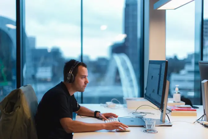 What is content workflow software? (+ 10 best platforms for 2024)